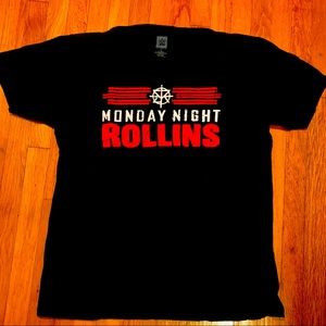 WWE Seth Rollins Burn it Down T-Shirt size Large